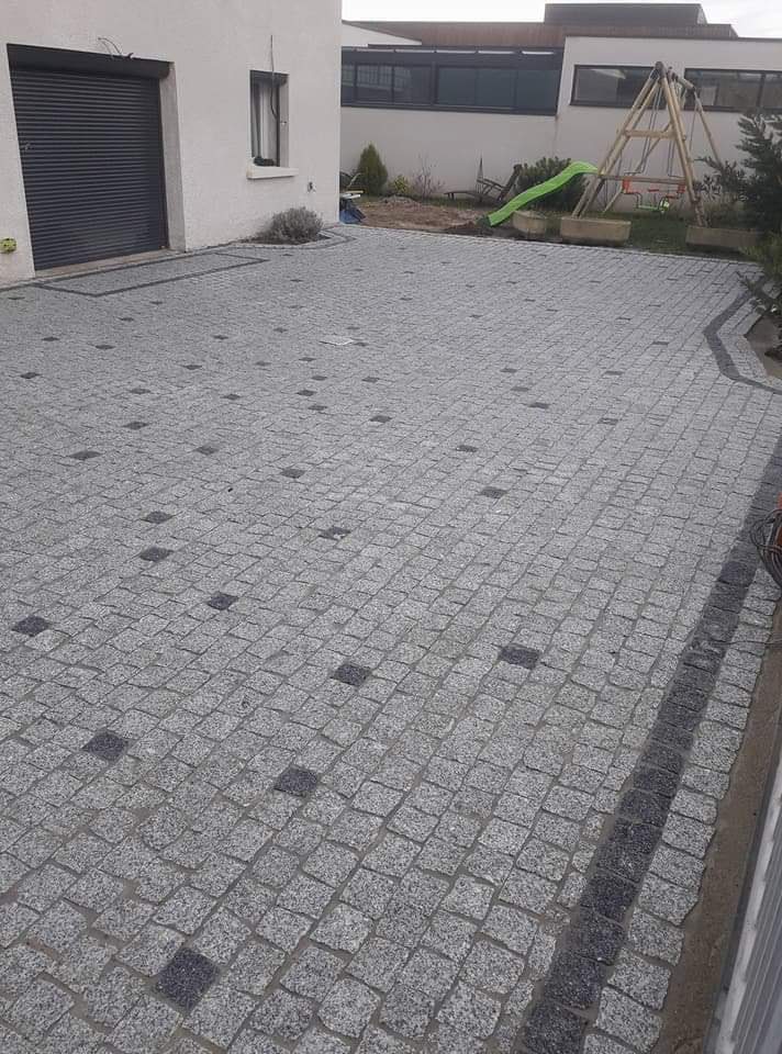Silva Invicta Construções lda - Matosinhos - Vinyl or Linoleum Repair or Partial Replacement