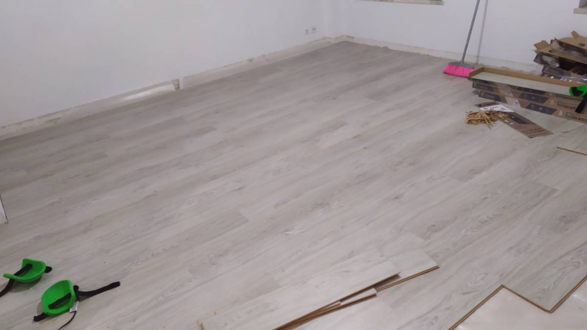 Caminho Galardoado Pavimentos - Barreiro - Hardwood Floor Refinishing