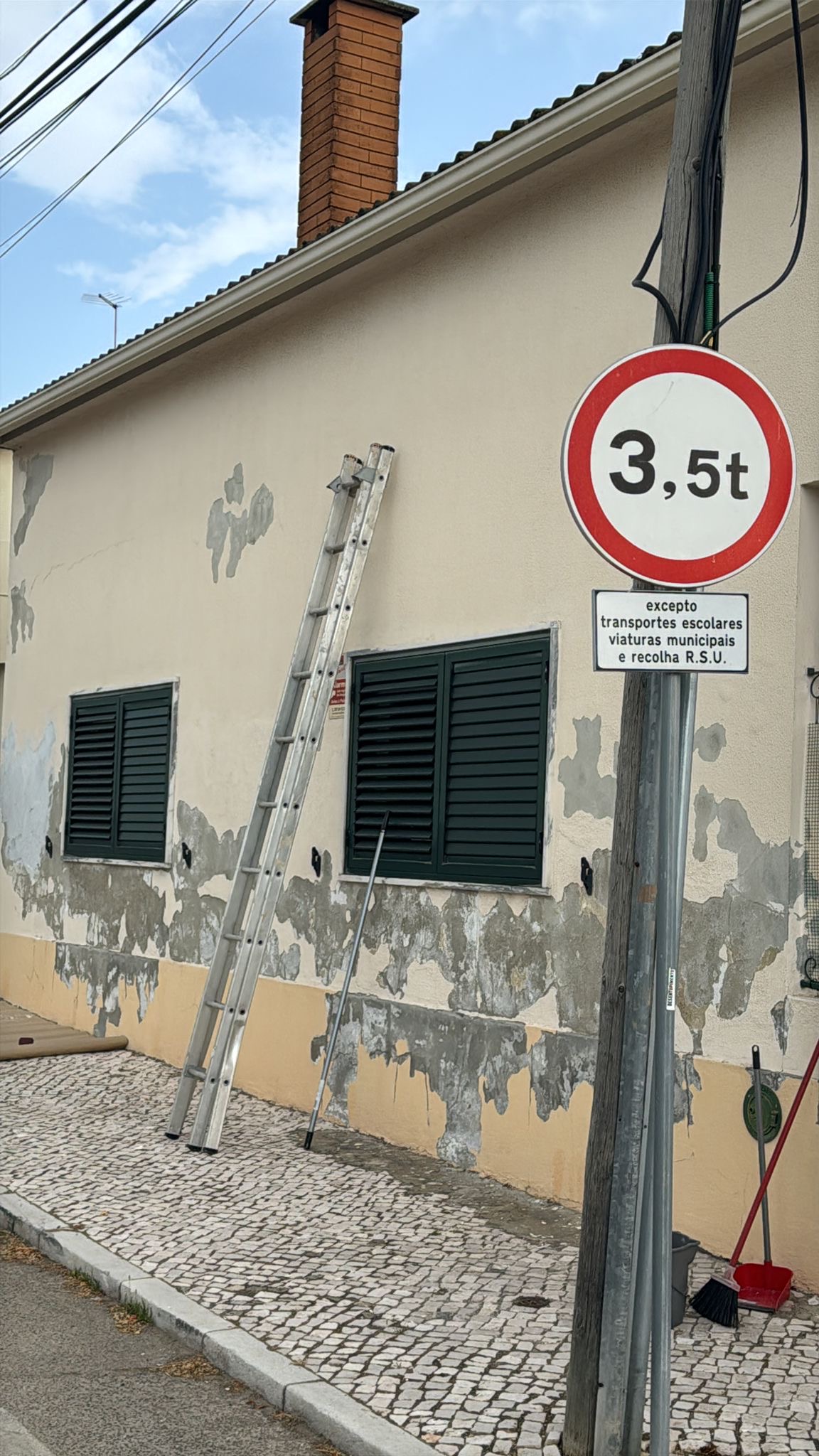 Pintor Especialista em detalhes - Odivelas - Vinyl- oder Linoleumboden reparieren oder ausbessern
