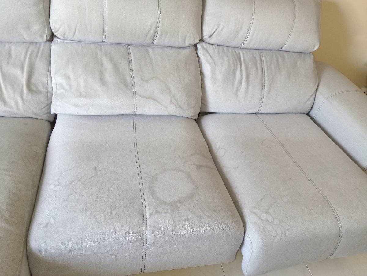 Deep_clean_23 - Sesimbra - Upholstery and Furniture Cleaning