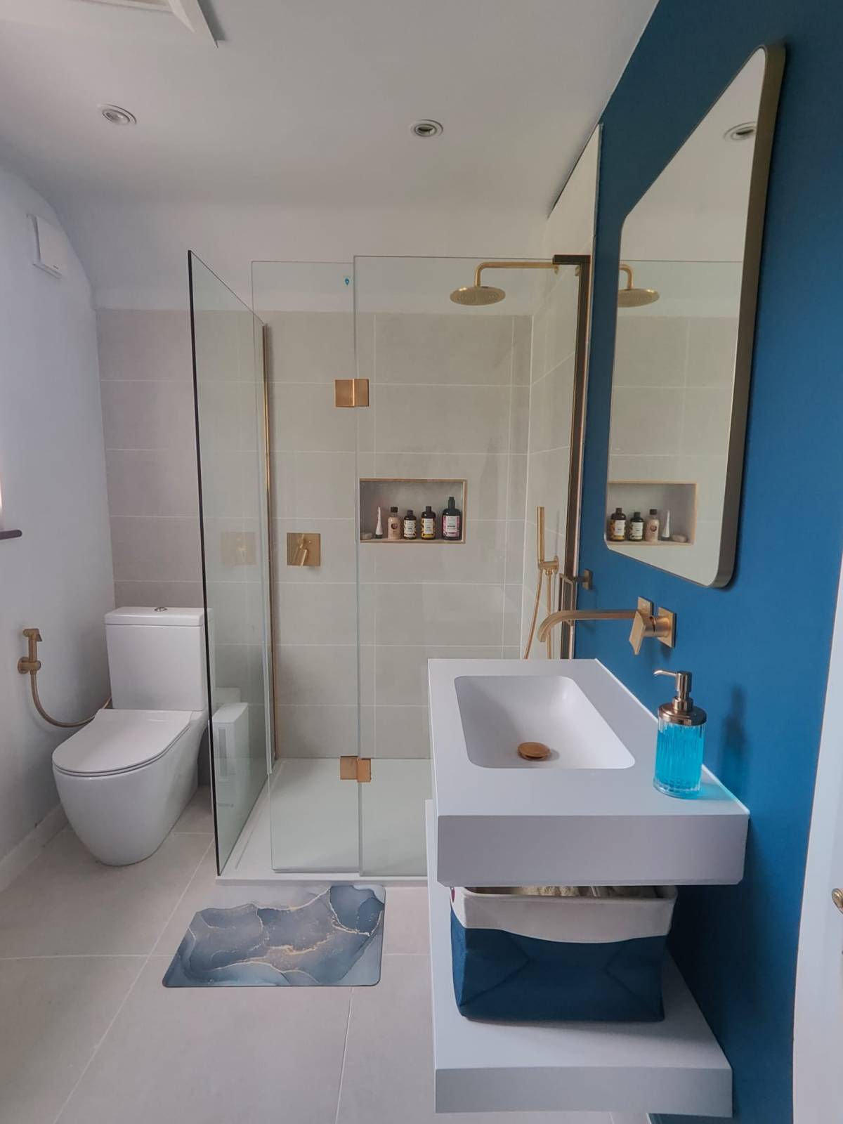 Legado construtora - Viseu - Door Installation