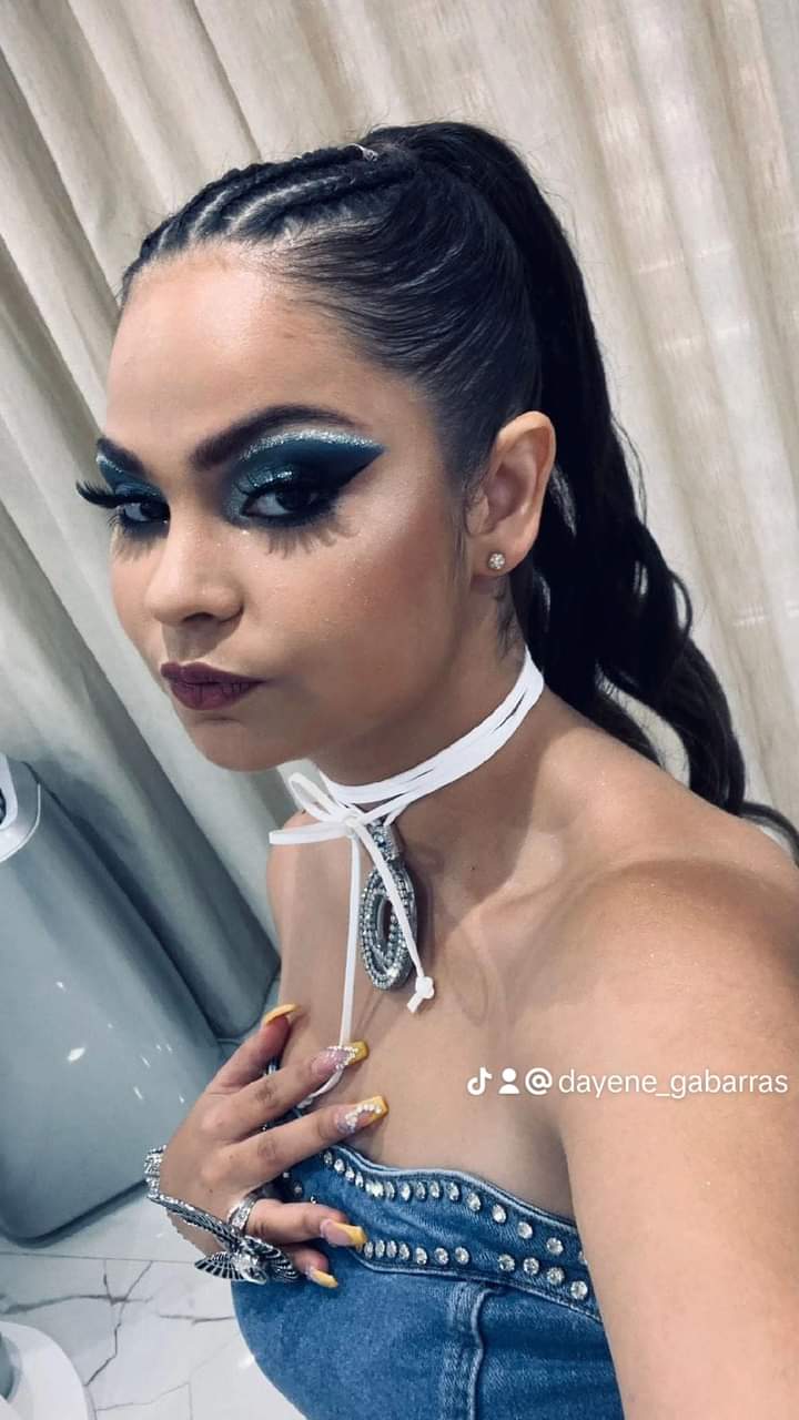 Ana Soares - Gondomar - Event Hair Styling