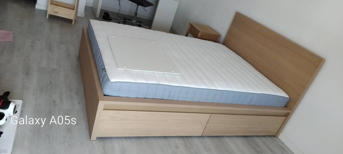 Thiago Miranda - Cascais - Bed Frame Assembly