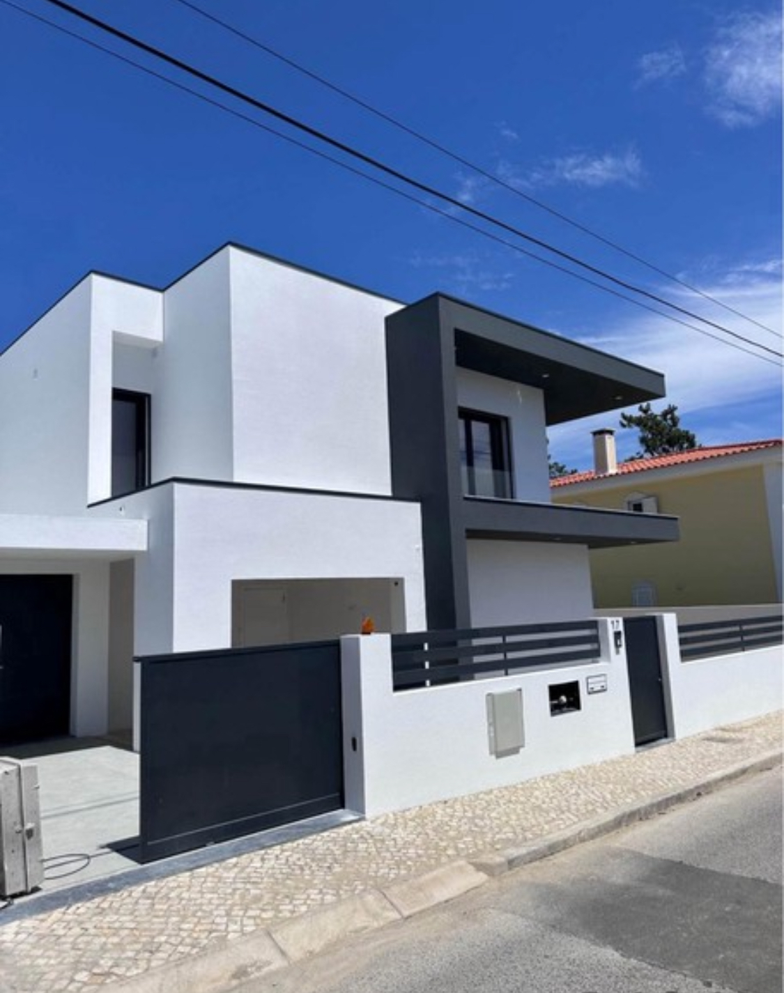 Richard Braz - Seixal - Instalação de Alcatifa