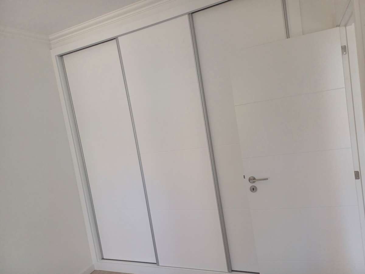 Specialist in Closets