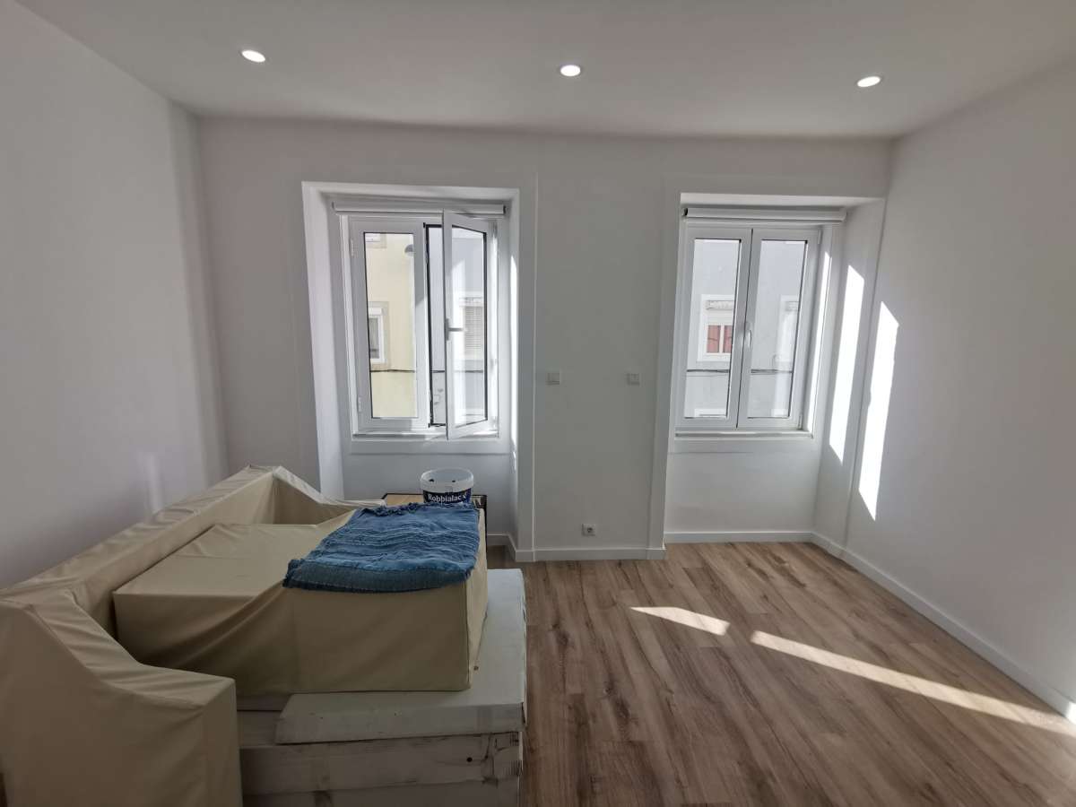 ALMAWORKS - Oeiras - Demolition Services