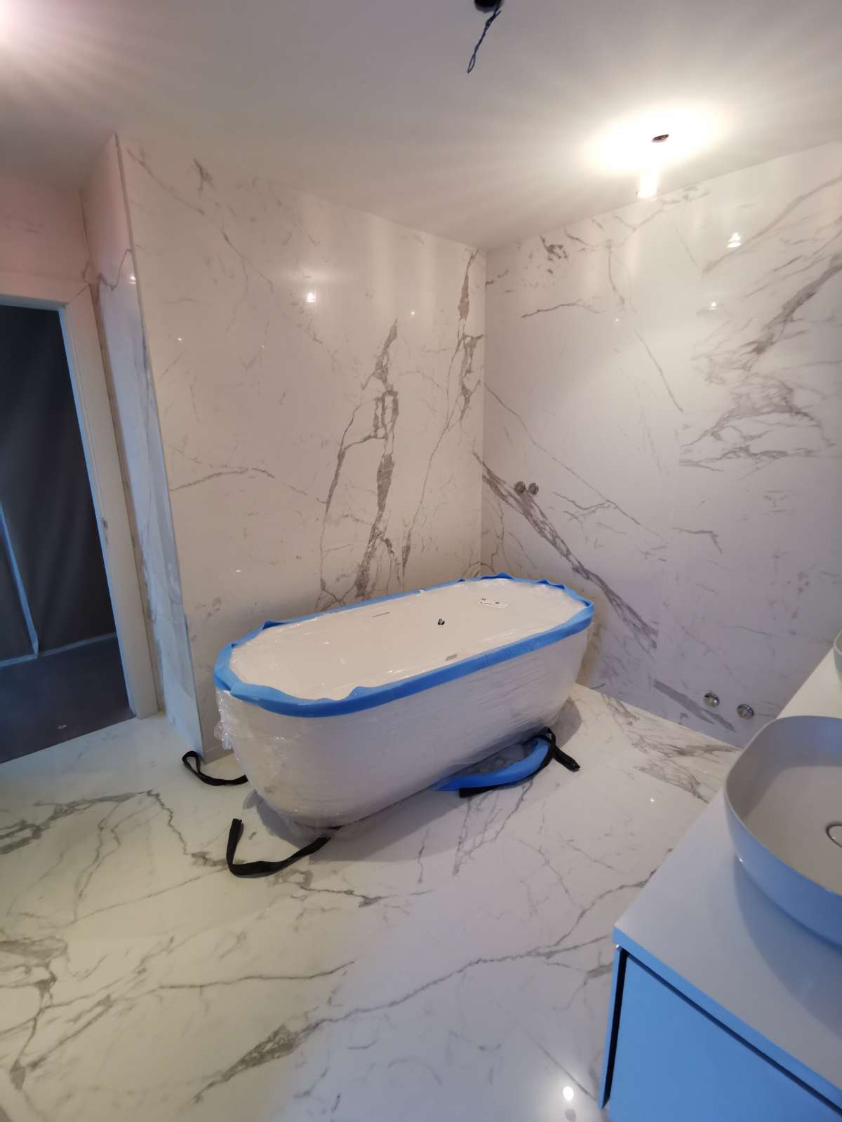 ALMAWORKS - Oeiras - Bathroom Remodel