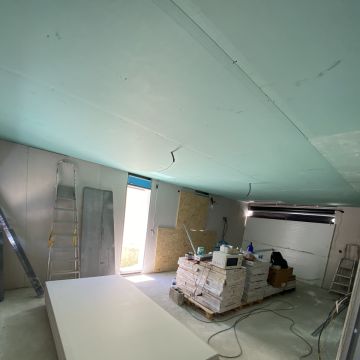 Richard Braz - Seixal - Schrank umbauen