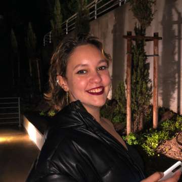 Camila - Torres Vedras - Haushalt organisieren