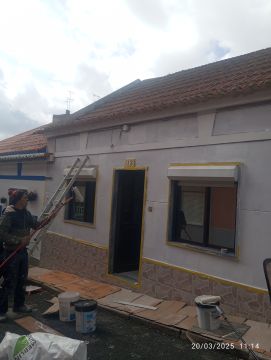 R&L Remodelacões - Belmonte - Instalação de Escadas