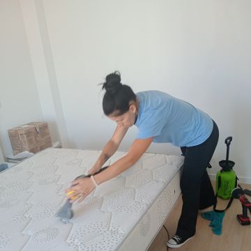 Deep_clean_23 - Sesimbra - Upholstery and Furniture Cleaning
