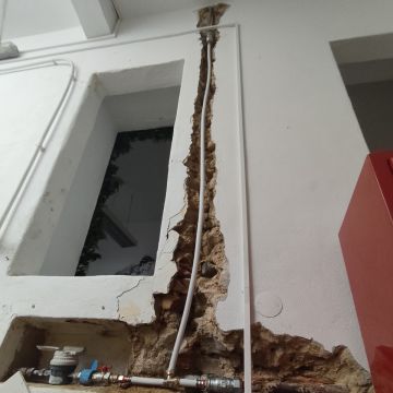 Manuel Ortiz - Olhão - Adición de pared interior