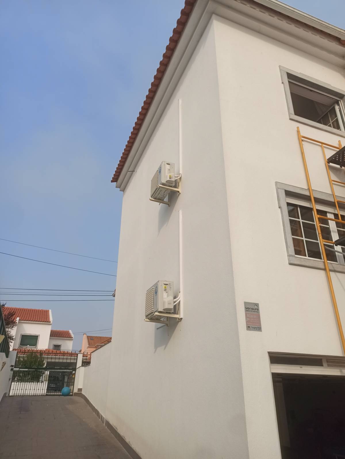 Miquéias Silva Técnico AVAC certificado - Cascais - Instalação ou Substituição de Ventilador de Casa de Banho