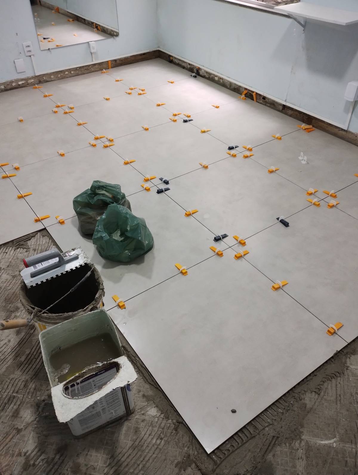 LC Acabamenttos - Torres Vedras - Construction and Building Services