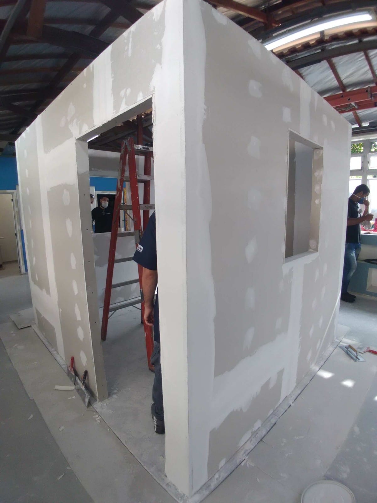 Manoelito Santos - Almada - Stone or Tile Flooring Installation
