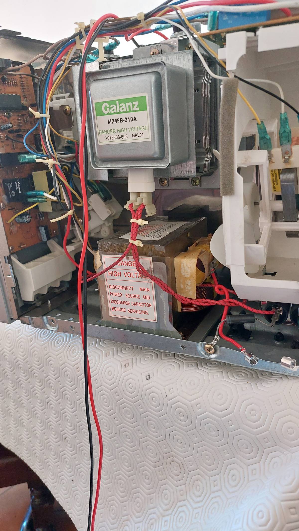 Infinity reparos - Viana do Castelo - Switch and Outlet Repair