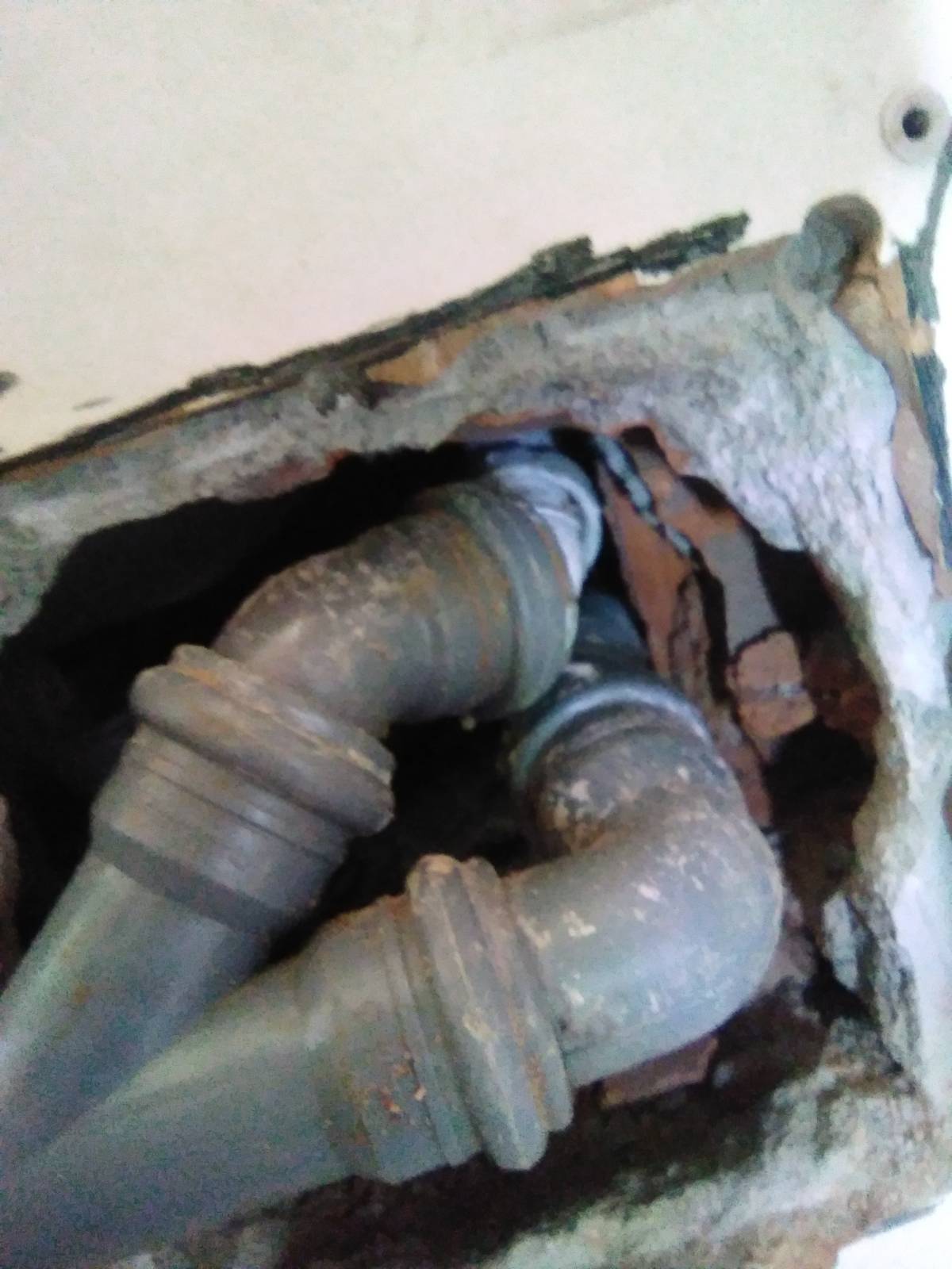 MU Serviços Canalização & Reparações Domésticas - Évora - Wasserpumpe installieren oder austauschen