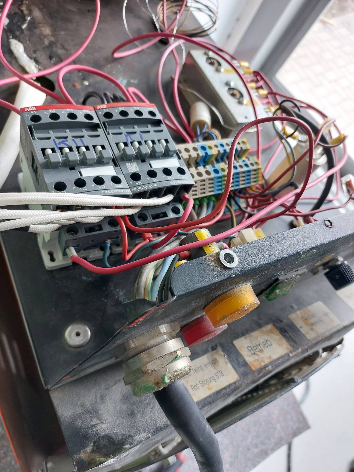 Infinity reparos - Viana do Castelo - Circuit Breaker Panel or Fuse Box Repair