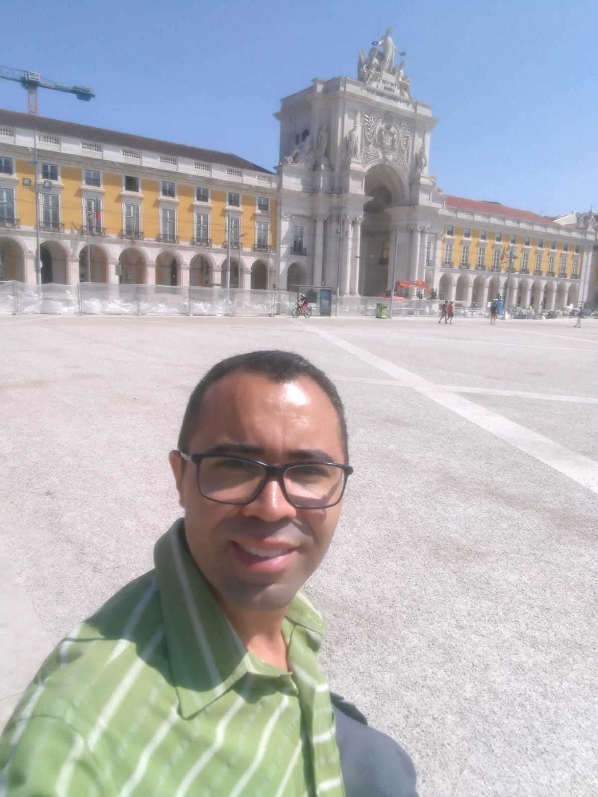 Manoelito Santos - Almada - Gazebo Repair and Maintenance