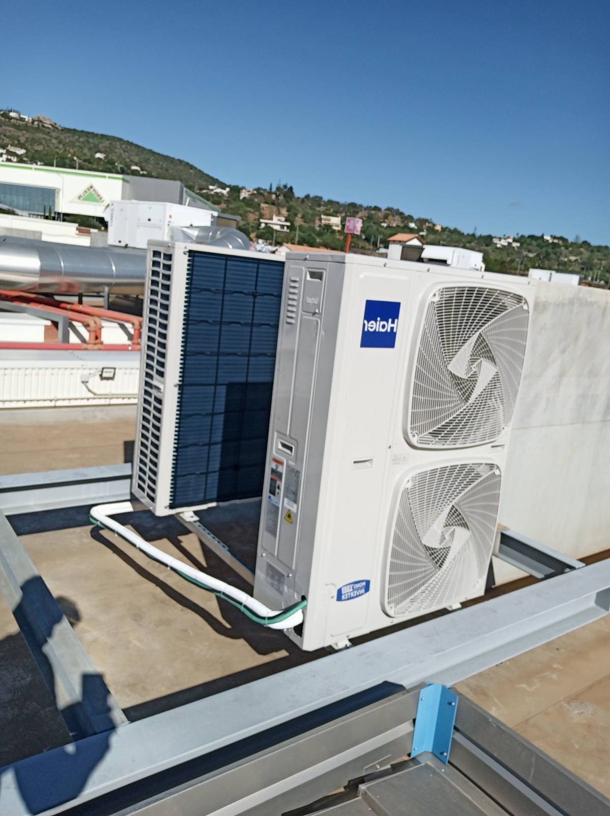 Miquéias Silva Técnico AVAC certificado - Cascais - Instalação ou Substituição de Radiador