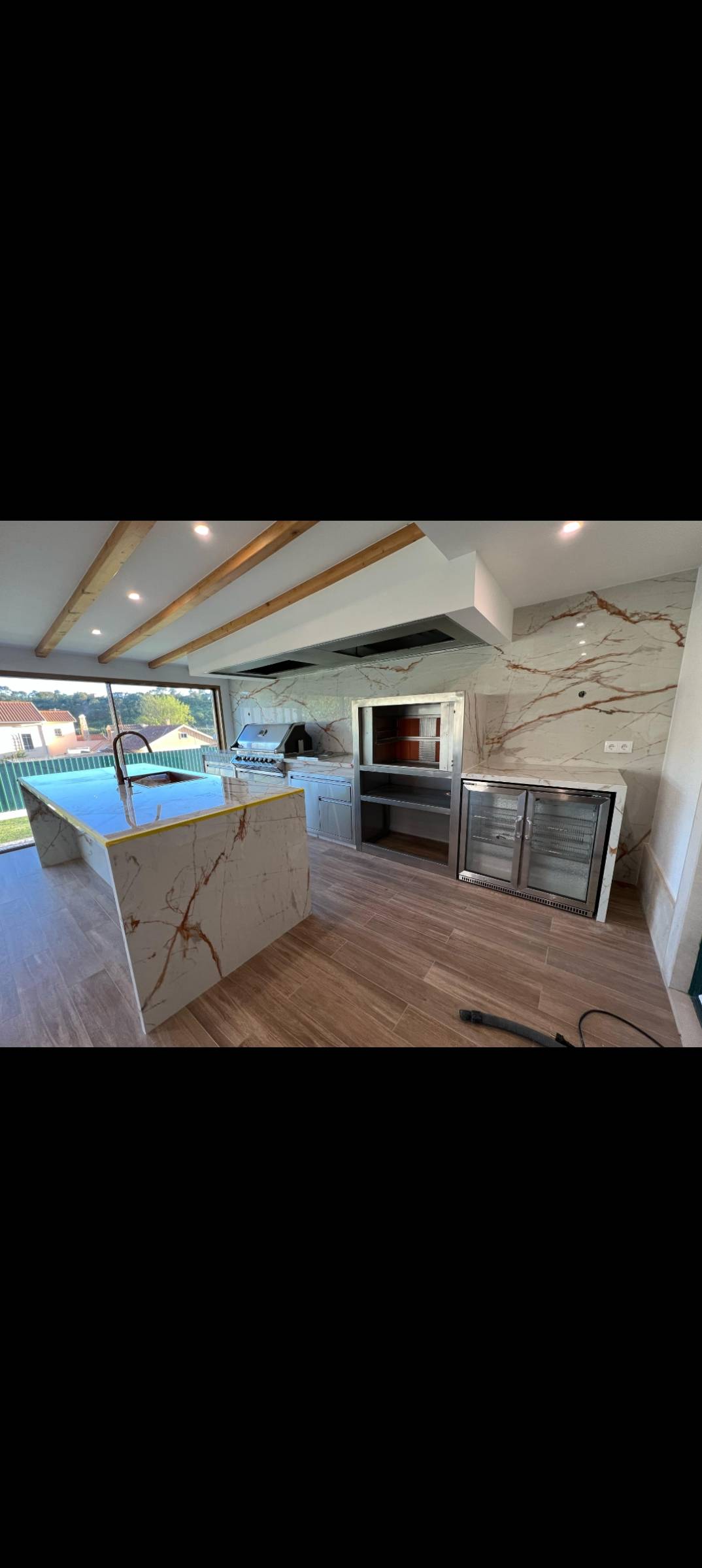 Marmores cozinhas e casas de banho - Sintra - Demolição de Construções