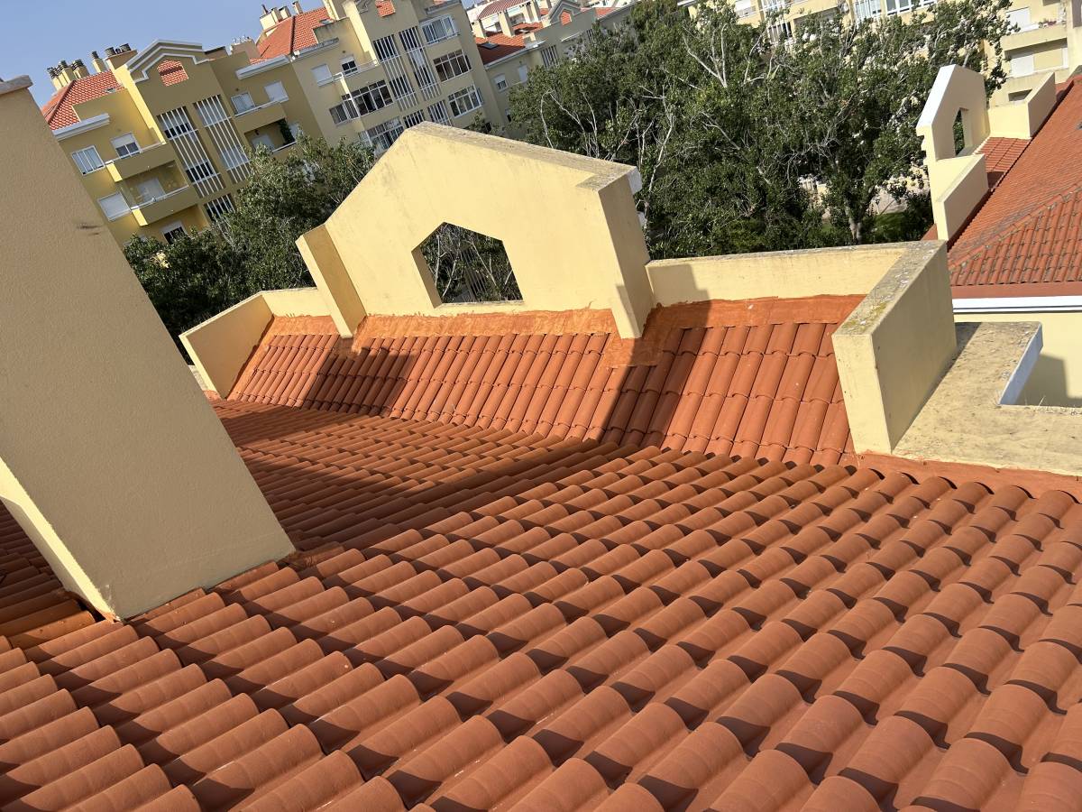 Vladmir Fonseca - unipessoal,Lda - Loures - Instalação de Cobertura de Pátio