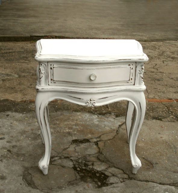 António  Martins - Faro - Outdoor Equipment or Furniture Assembly