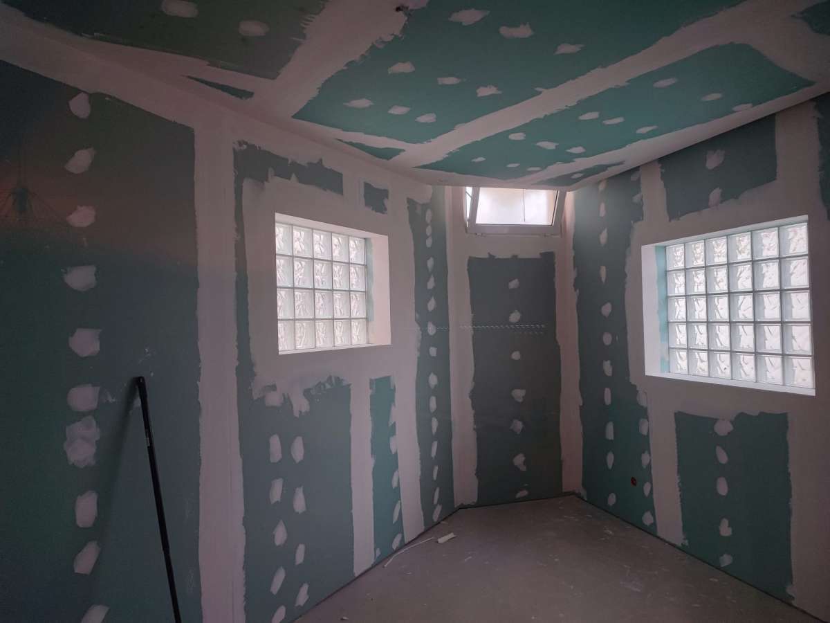 LMC Remodelações - Alenquer - Reparação e Texturização de Paredes de Pladur