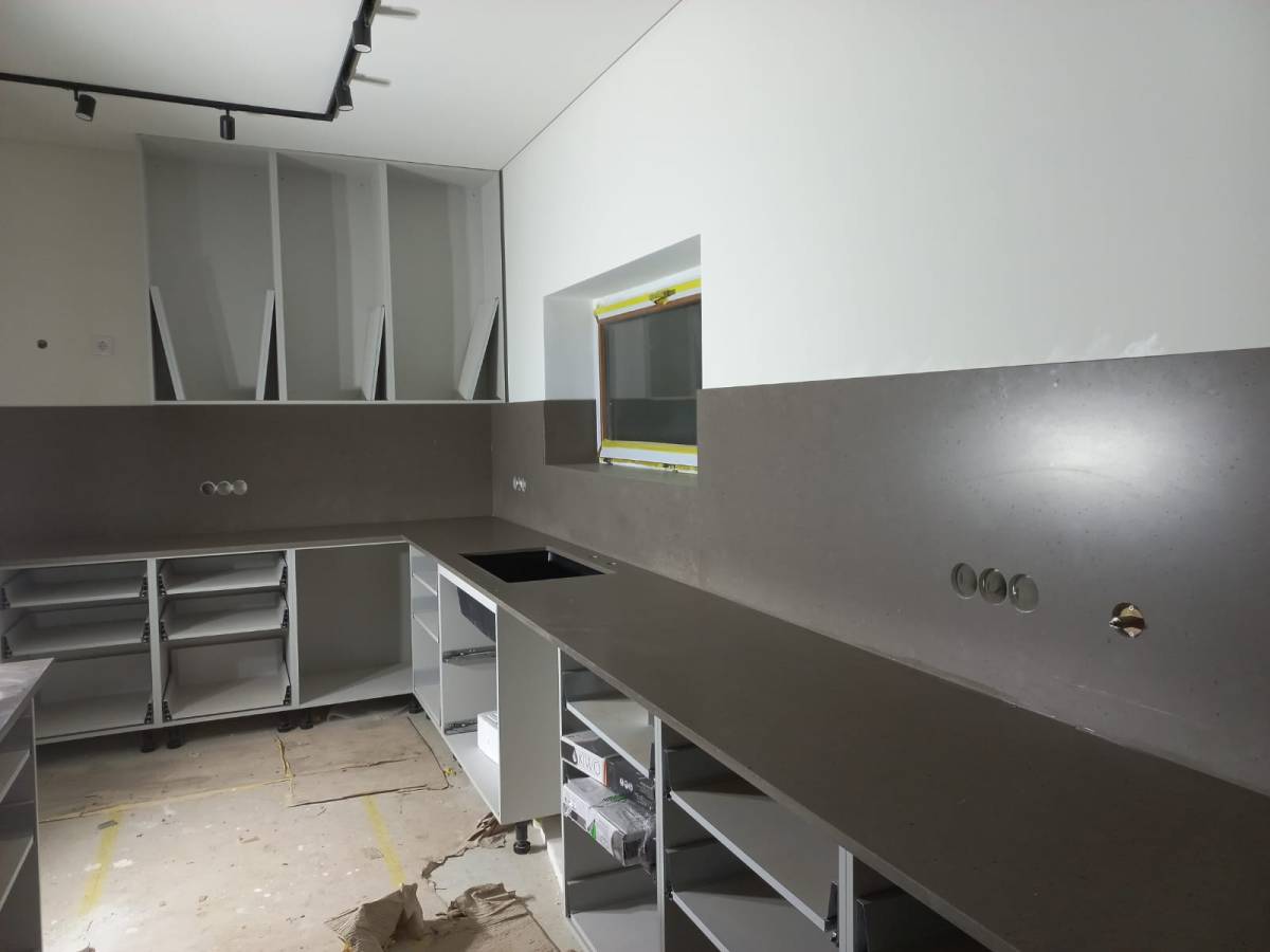 Marmores cozinhas e casas de banho - Sintra - Limpeza de Apartamento