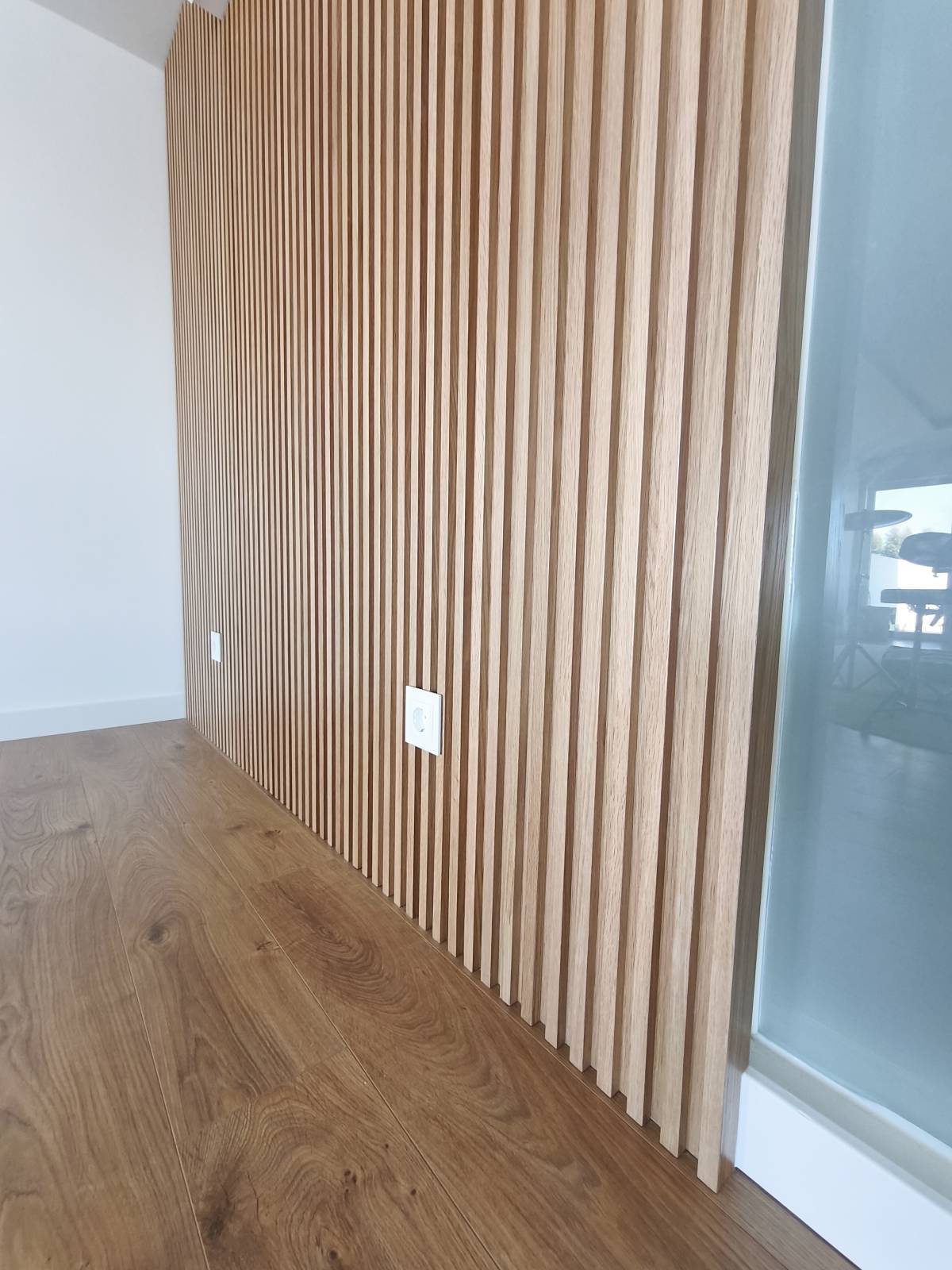 Leonardo Montagem ArtDefine - Oeiras - Instalação de Bancada de Cozinha