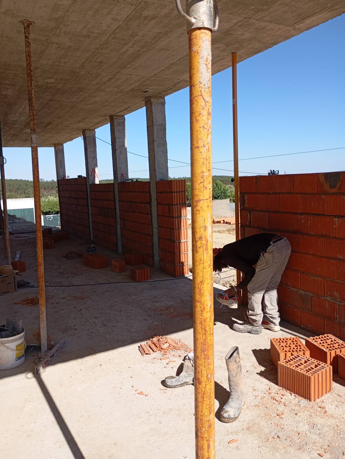 AConstruções - Pedrógão Grande - Stair and Staircase Addition or Remodel