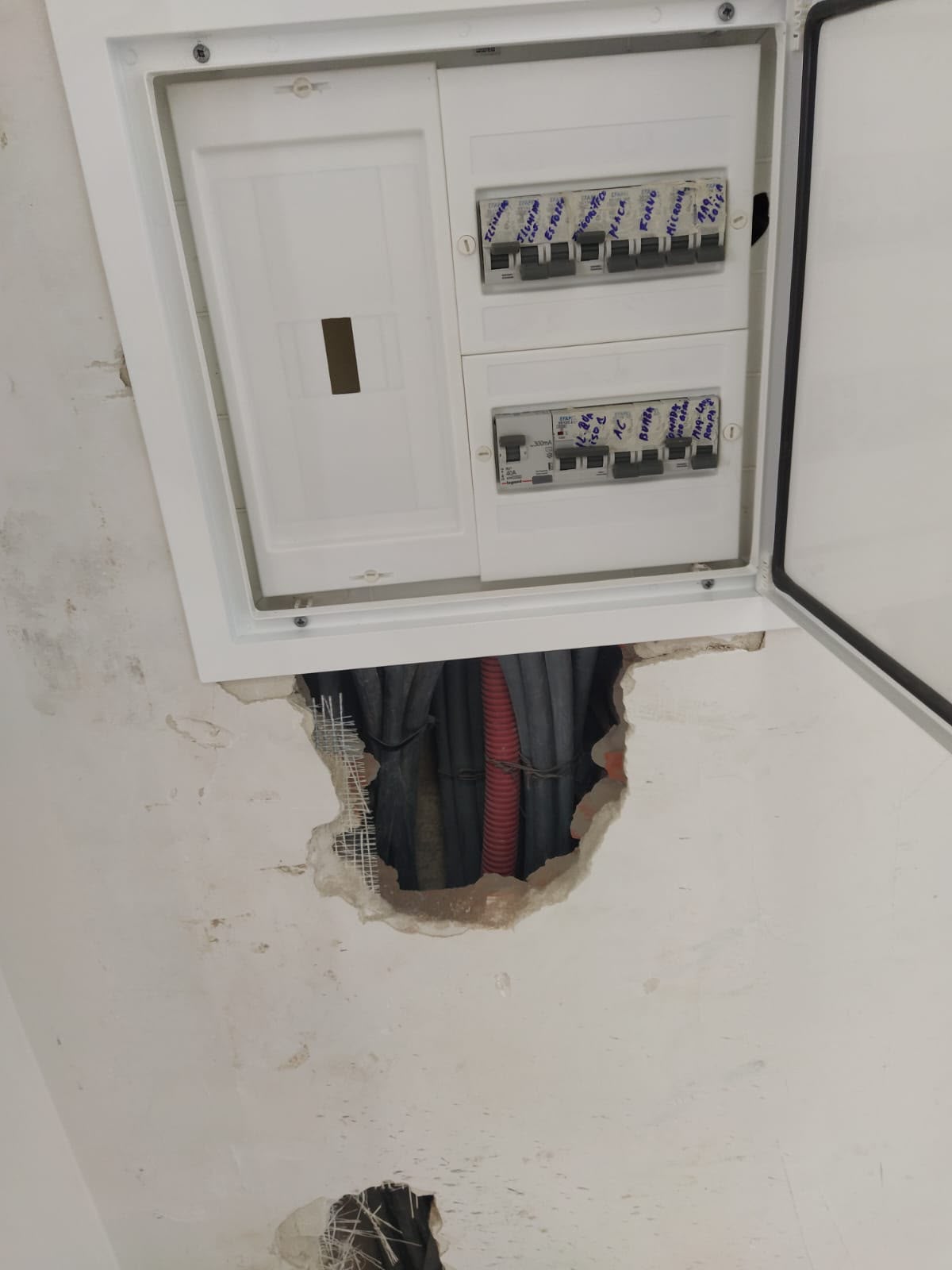 Dima Serviços Elétricos - Vila Nova de Famalicão - Eletricidade