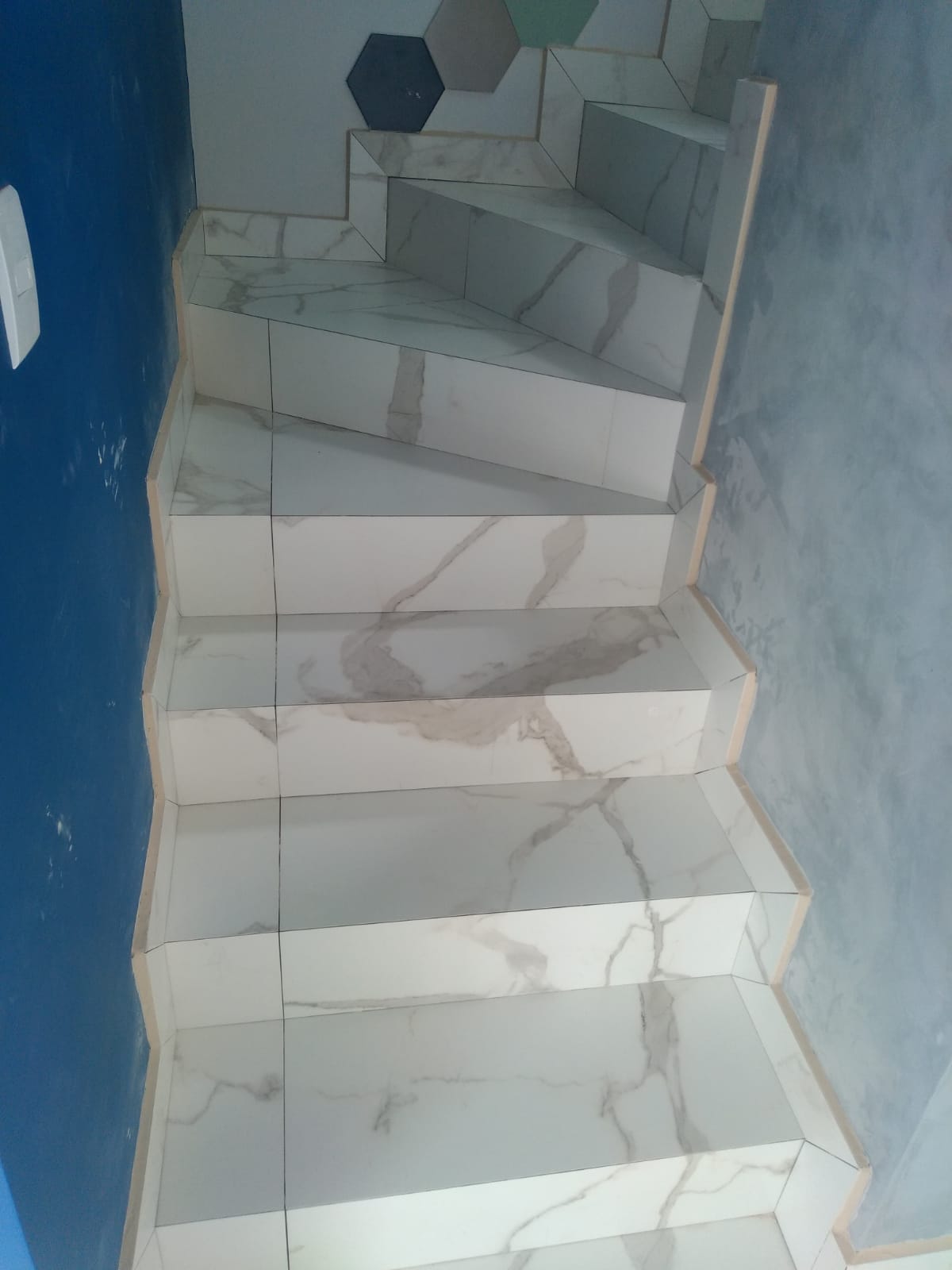 LC Acabamenttos - Torres Vedras - Vinyl or Linoleum Repair or Partial Replacement