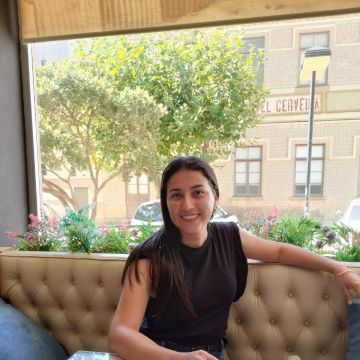 Andressa Mayara de Lima Ferreira - Beja - Property Cleanup