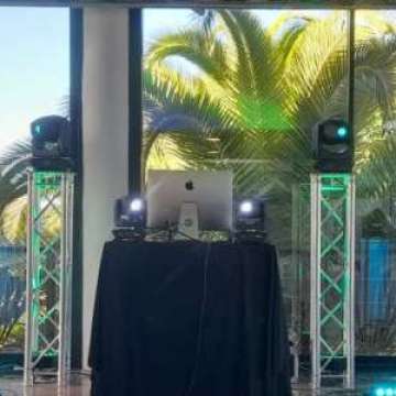 DavidMusic Events - Sintra - Aluguer de Equipamento de Iluminação para Eventos