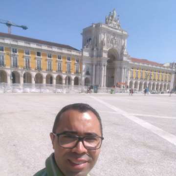 Manoelito Santos - Almada - Gazebo Repair and Maintenance