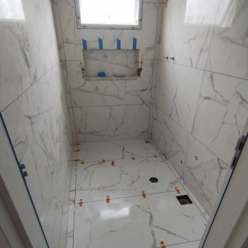 LC Acabamenttos - Torres Vedras - Stone or Tile Flooring Repair or Partial Replacement