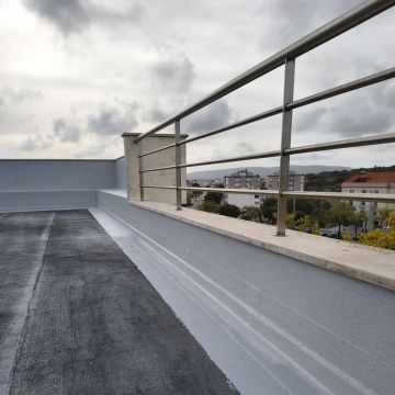 VIEIRA HOME FIX - Torres Novas - Baumstumpf oder -wurzel wegfräsen und entfernen
