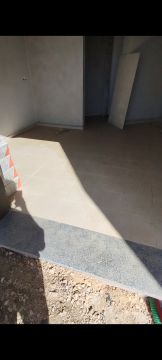 Alex Gomes - Lourinhã - Stone or Tile Flooring Installation