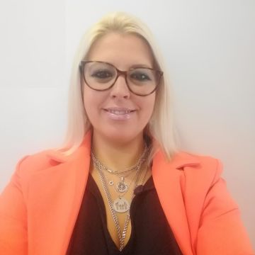 Carla Rogério - Alcobaça - Real Estate Agent Services