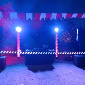 DJ Carlos - Almeirim - Aluguer de Insufláveis para Festas