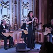 Maria Vicente | Fadista - Lisboa - Entretenimento com Duo Musical