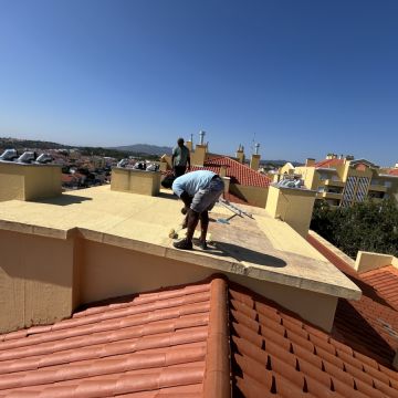 Vladmir Fonseca - unipessoal,Lda - Loures - Instalação ou Remodelação de Gradeamento