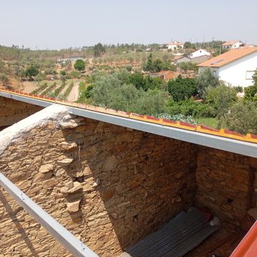 AConstruções - Pedrógão Grande - Concrete Flooring Installation