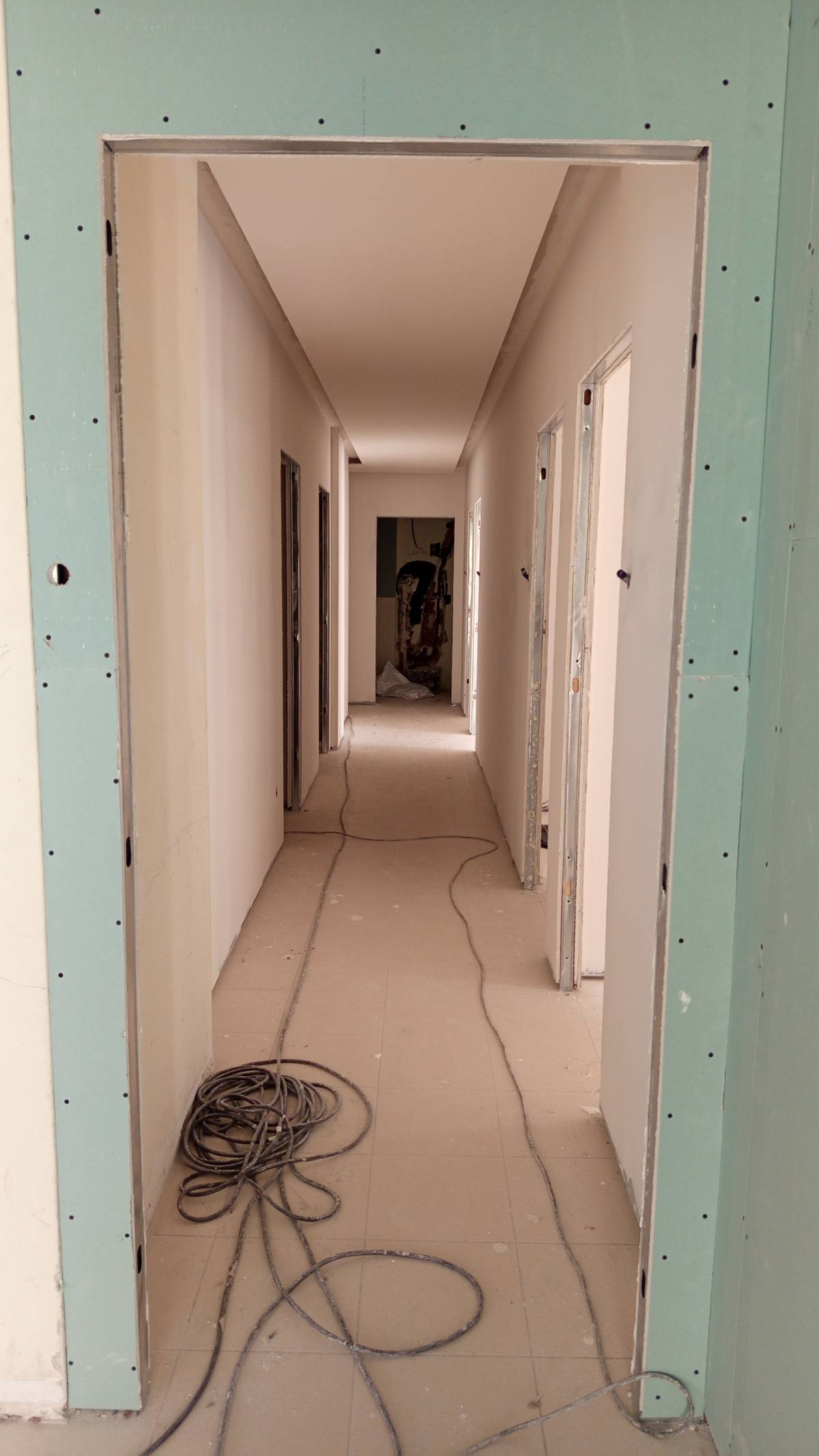 Alcântara construções - Barcelos - Instalação de Paredes de Pladur