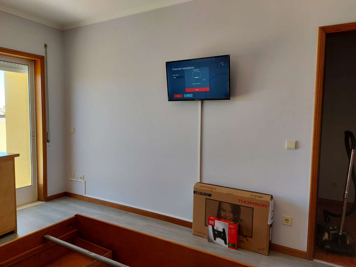 Pedro Vaz - Penafiel - Gutter Repair