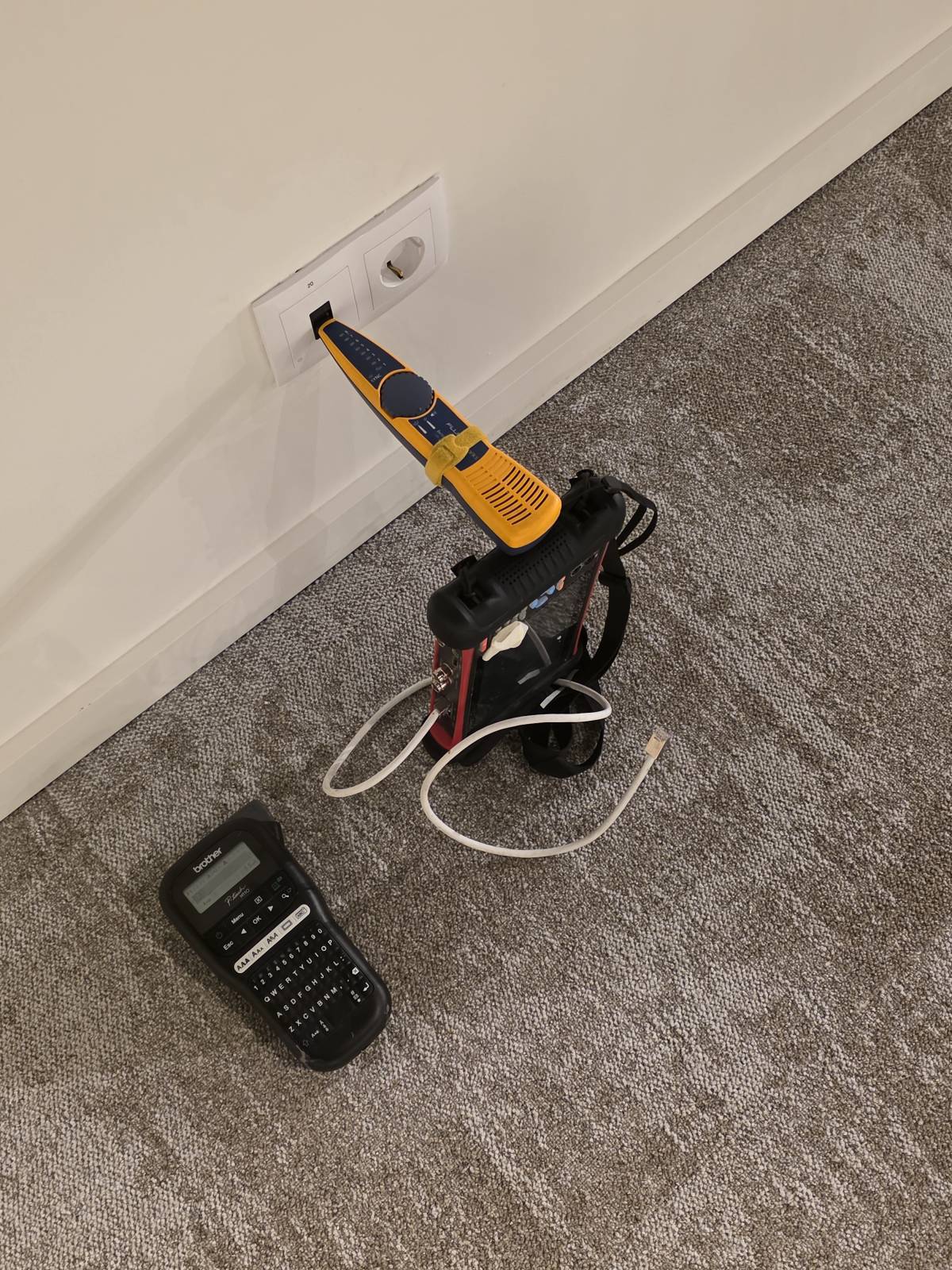 Tecnofrequencia - Sintra - Sicherheitssystem und Alarmanlage reparieren