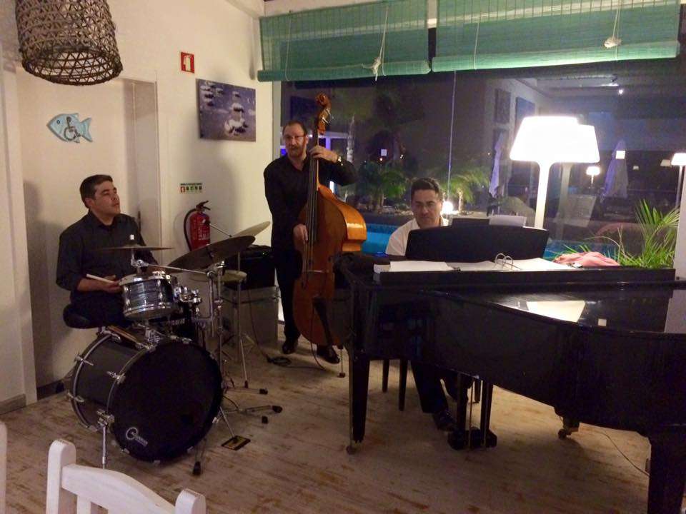Juan León - Albufeira - Keyboard Lessons