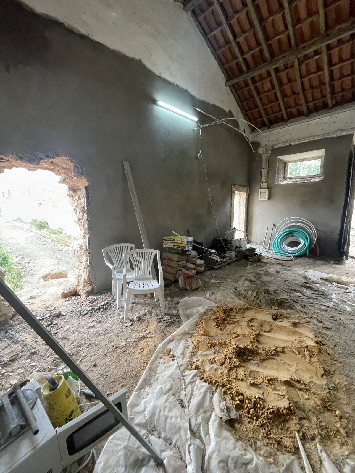 Welber lopes - Rio Maior - Trockenbau reparieren und Oberflächenstruktur geben