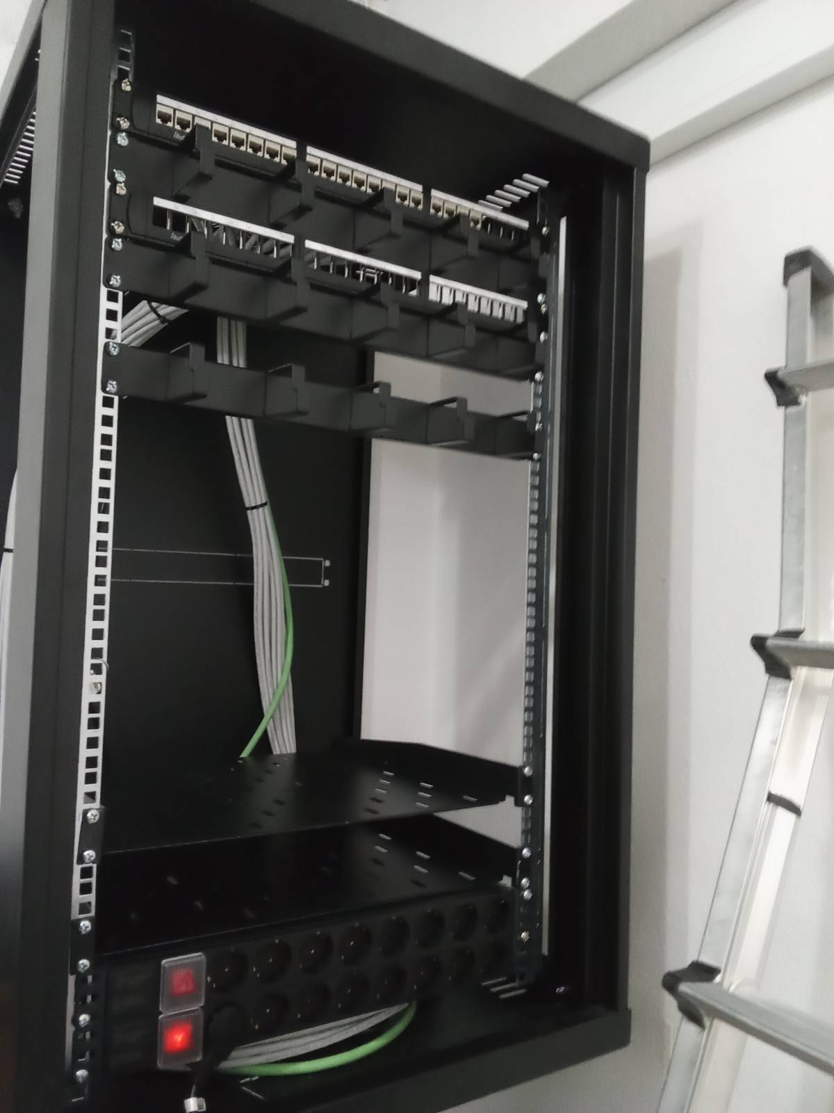 Segmento Valido - Gondomar - Electricians